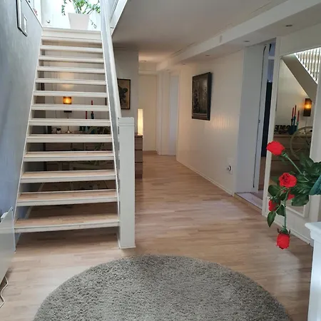 Stort Privat Rom Hauknes