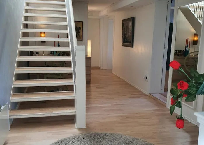 Stort Privat Rom Hauknes